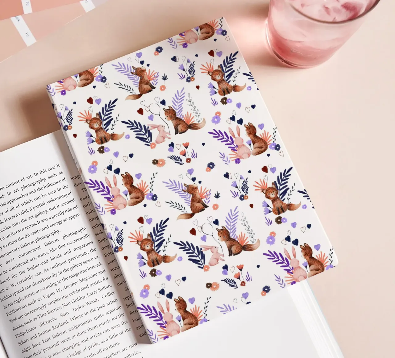 Fantom Fifi Art - Fuchs und Hase Muster notebook by The Artcircle