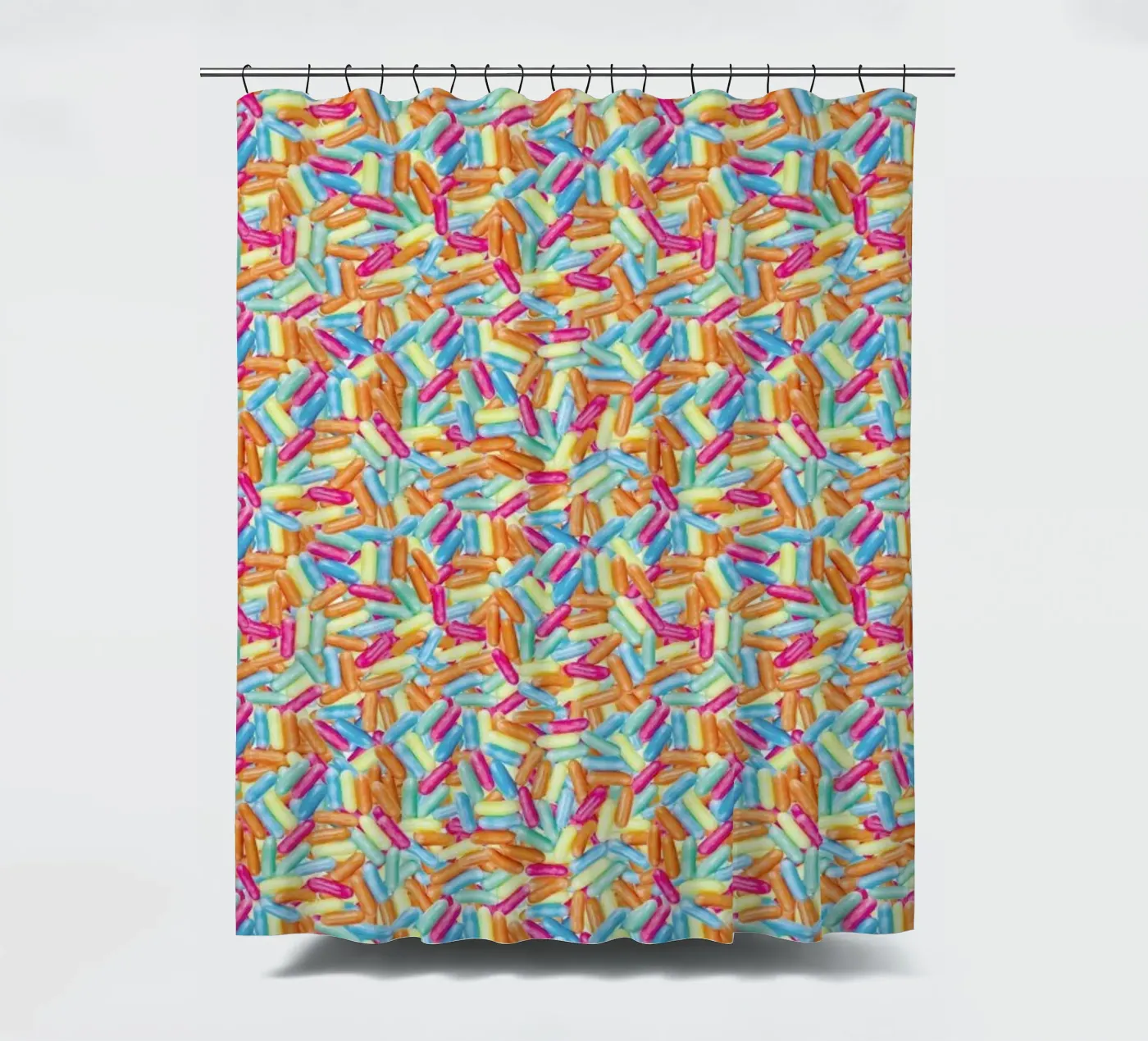 Candy Duschvorhang von Curious Collections by Marielle Leenders