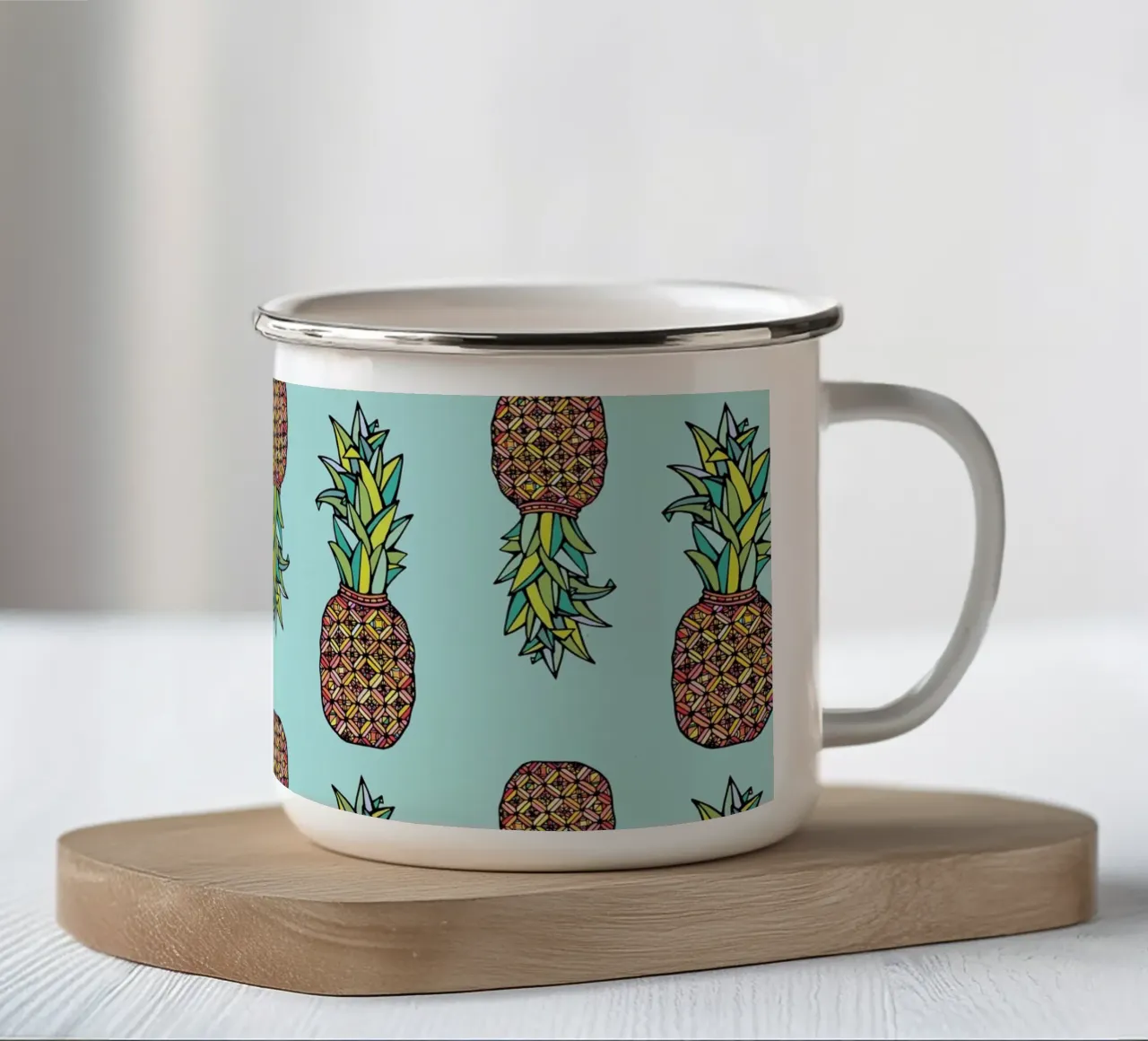 Golden Pineapple tazza in smalto da Ninhol