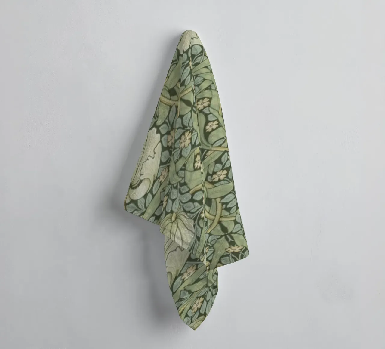 William Morris Botanical Vintage Print, Green Pattern (motif vert) serviette de bain de ArtHaus