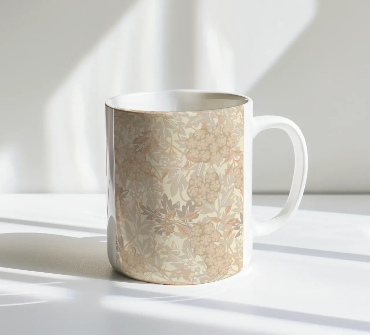 William Morris Pattern, Poster d'epoca, Stampa botanica tazza in ceramica da ArtHaus