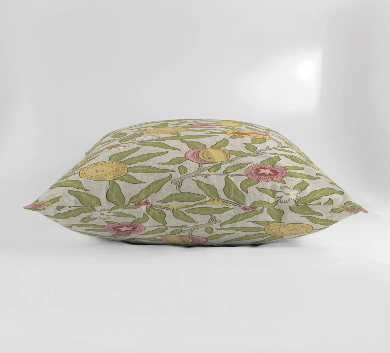 William Morris Bird & Pomegranate Print, modello vintage cuscino da ArtHaus