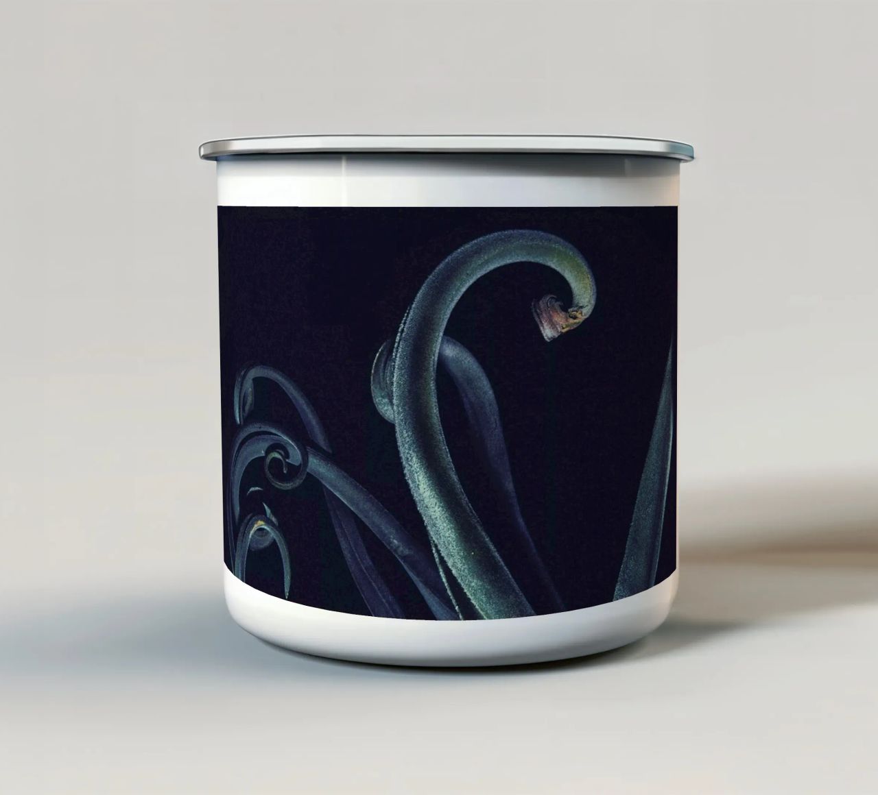 The Curve tazza in smalto da Pale Grain