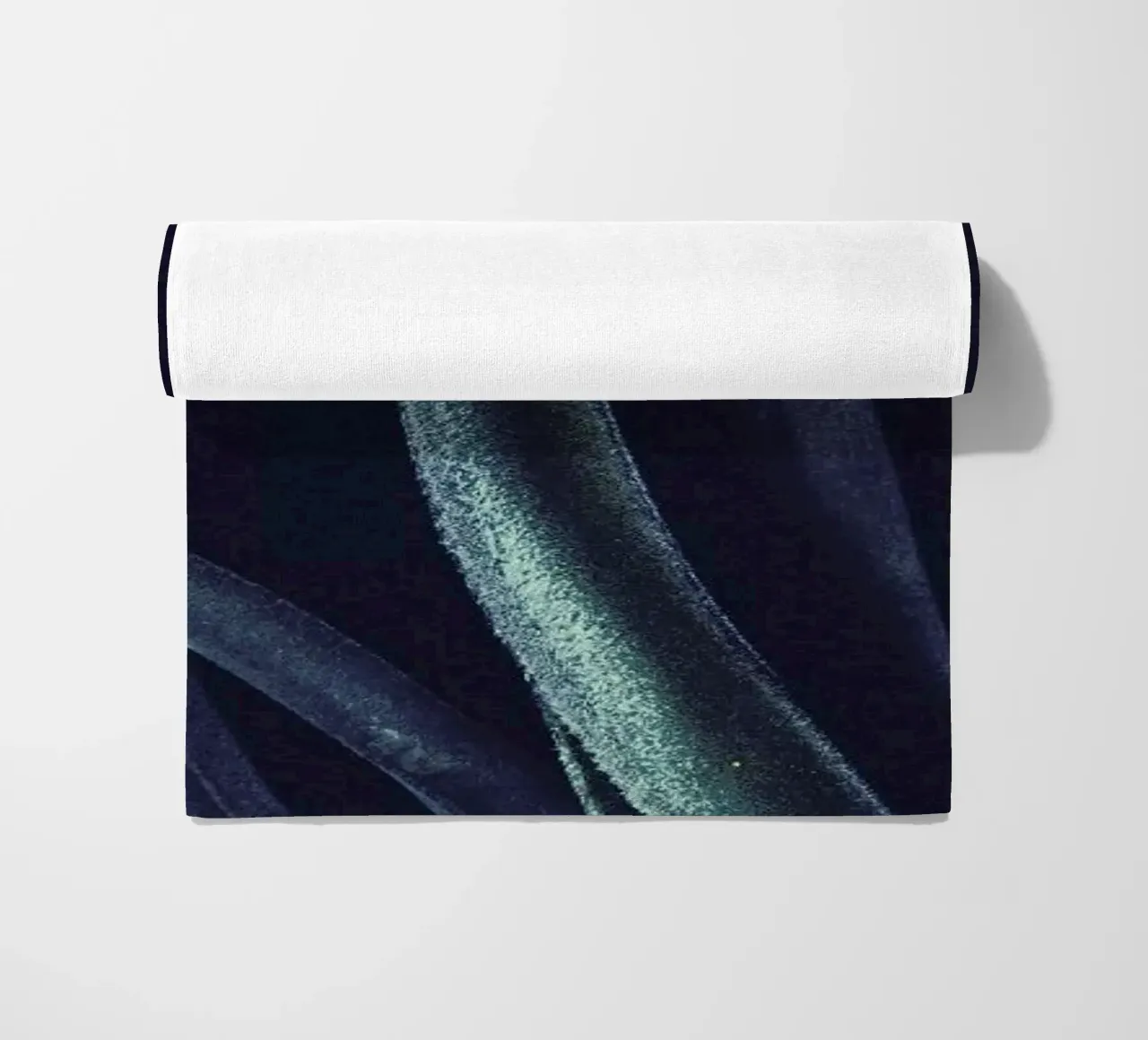 The Curve strandhanddoek van Pale Grain