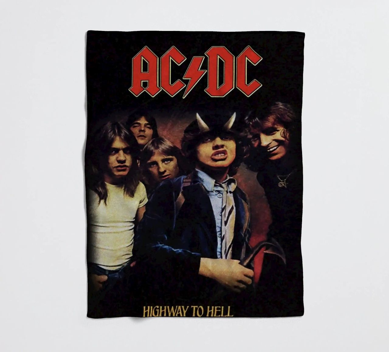 ACDC - Highway to Hell coperta in pile da SoundStudio