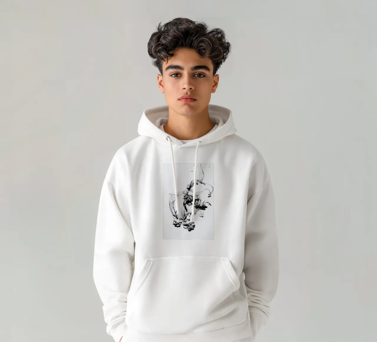 Smooth Movement Hoodie von Studio Nahili