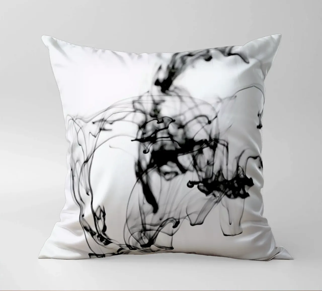 Smooth Movement Kissen von Studio Nahili