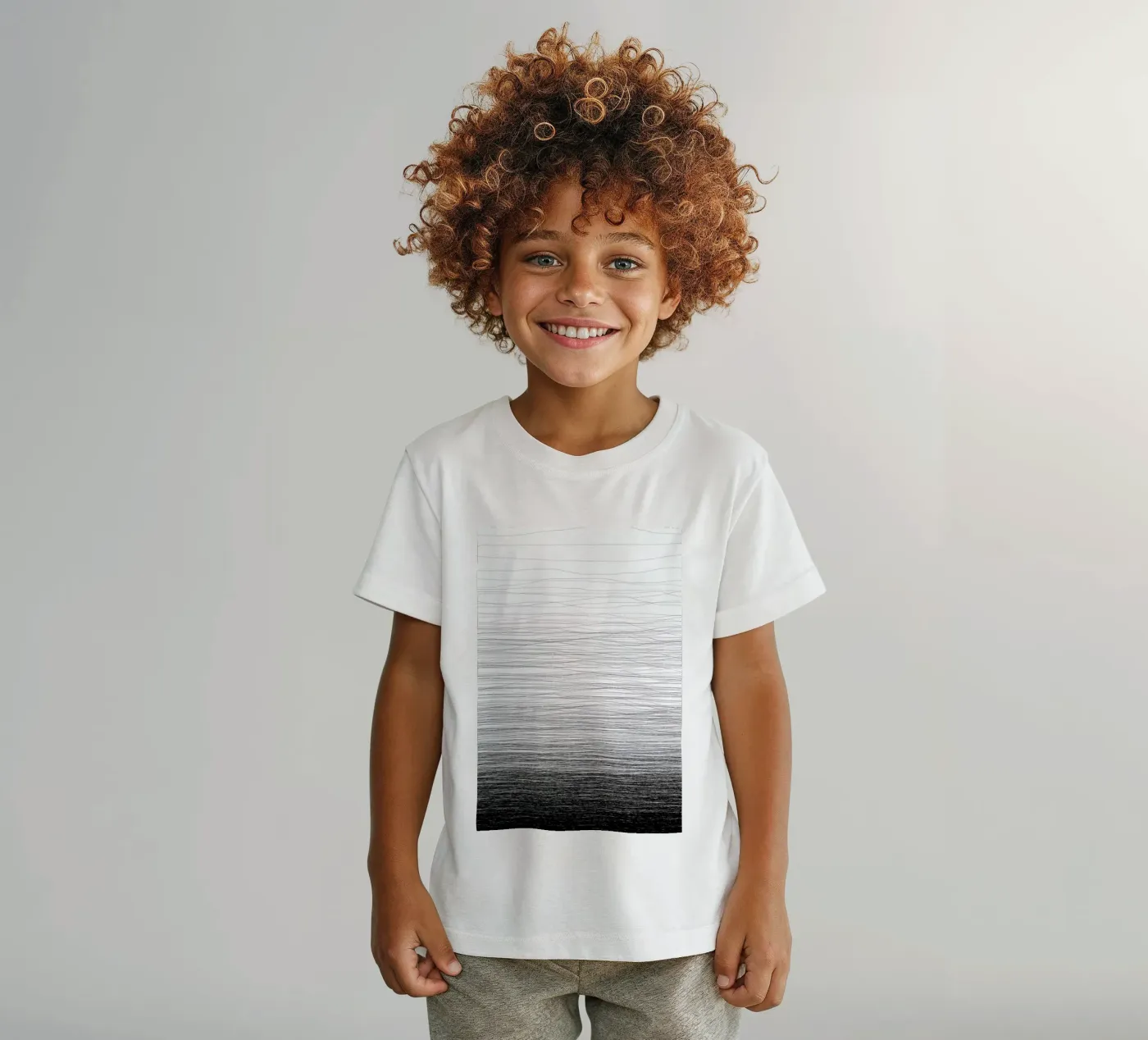Fade kids t-shirt by Studio Nahili