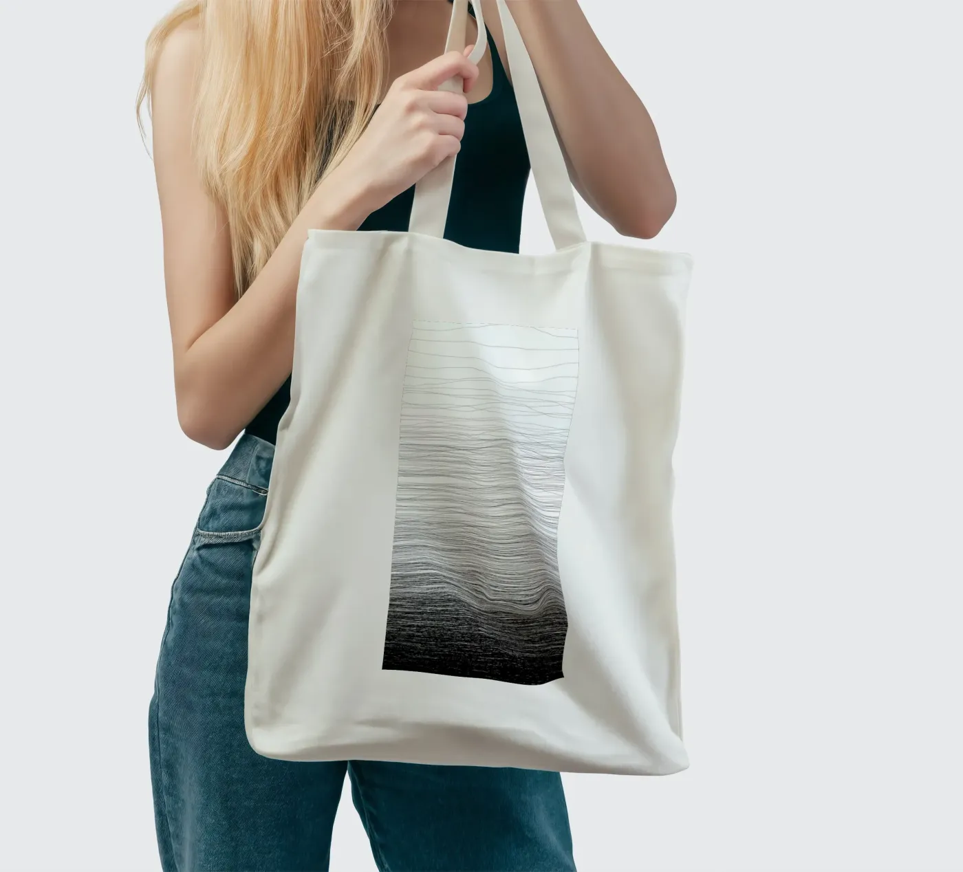 Fade tote bag by Studio Nahili