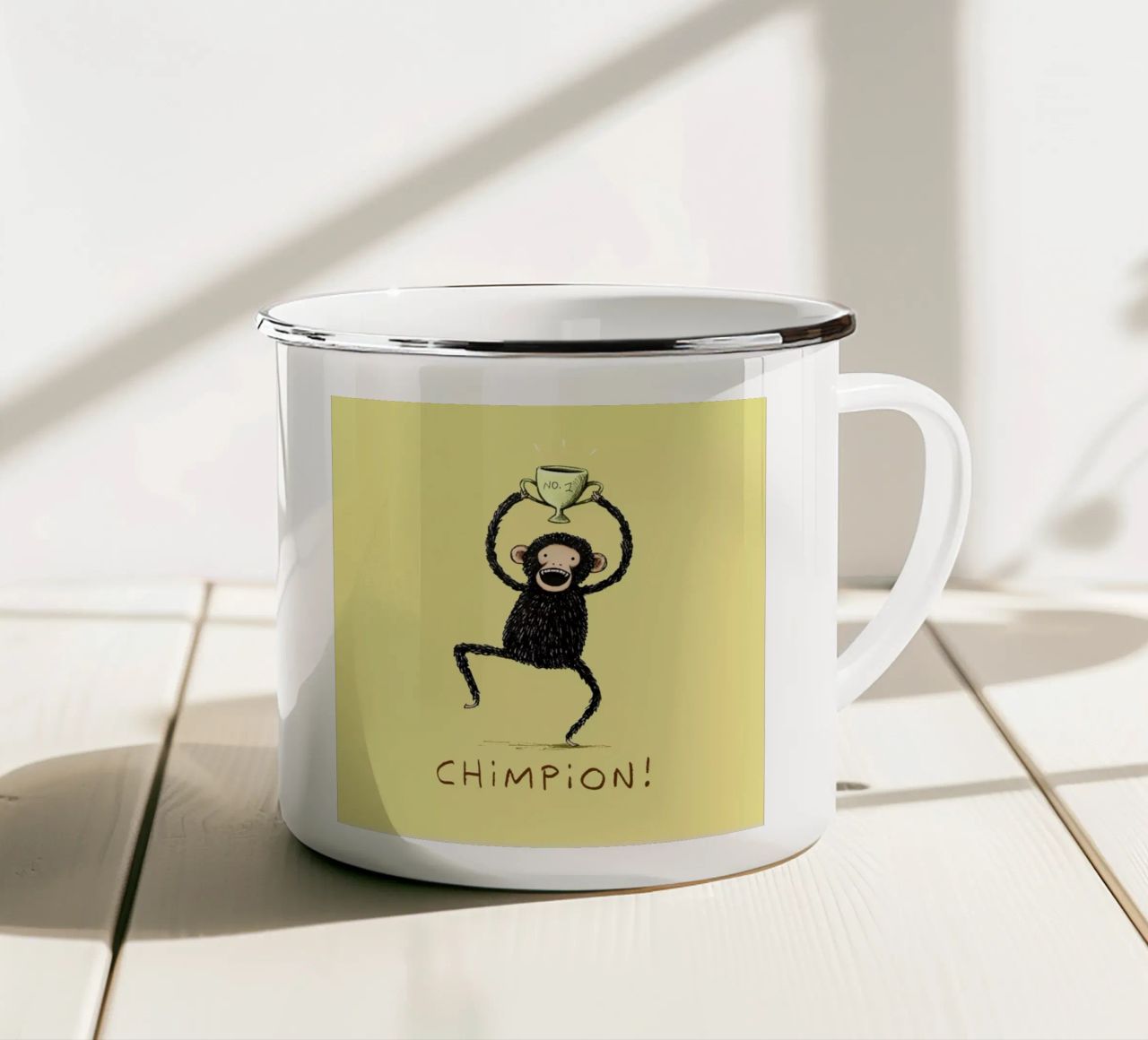 Chimpion tazza in smalto da Sophie Corrigan