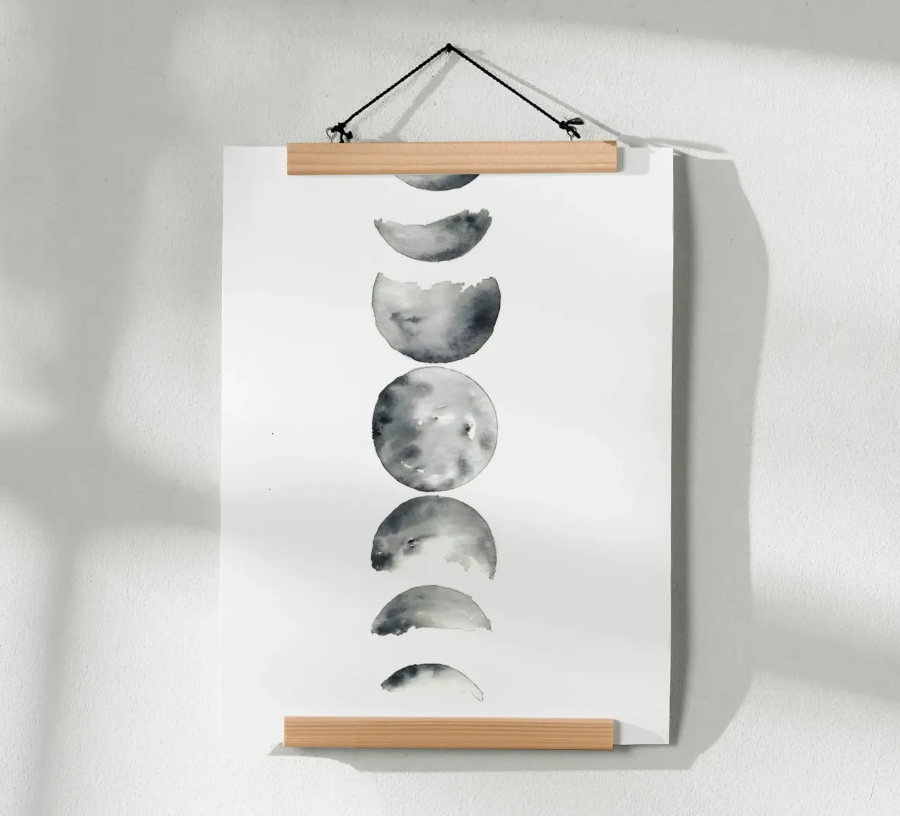 Poesia del cielo: fasi lunari ad acquerello poster con telaio in plastica da Kunst und Kontrast