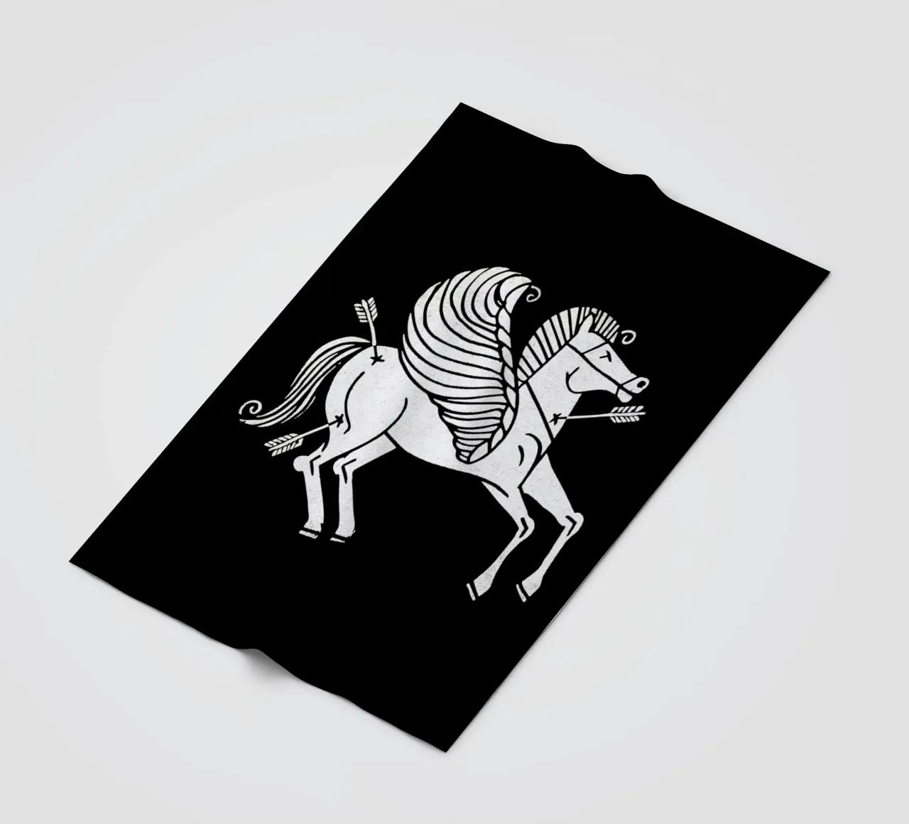 Animal Of War coperta in pile da Matthew Taylor Wilson