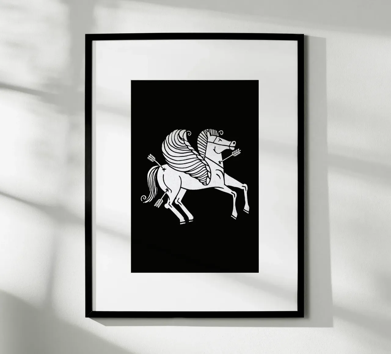 Animal Of War poster con telaio in plastica da Matthew Taylor Wilson