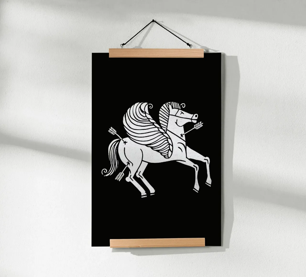 Animal Of War poster con telaio in plastica da Matthew Taylor Wilson