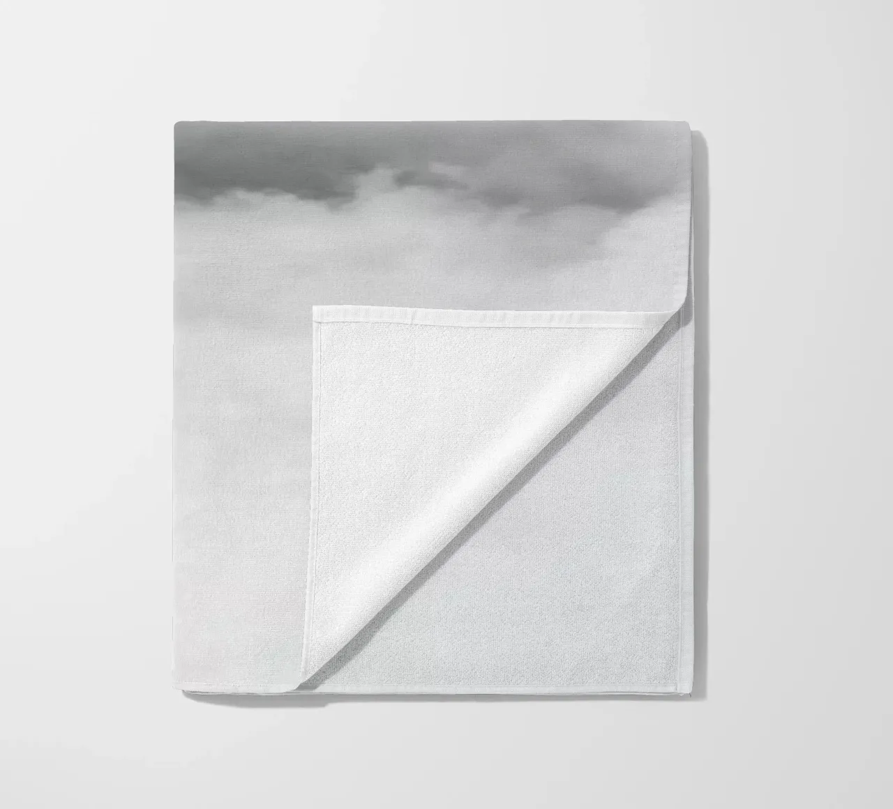 Above the Clouds telo mare da Chris Abatzis