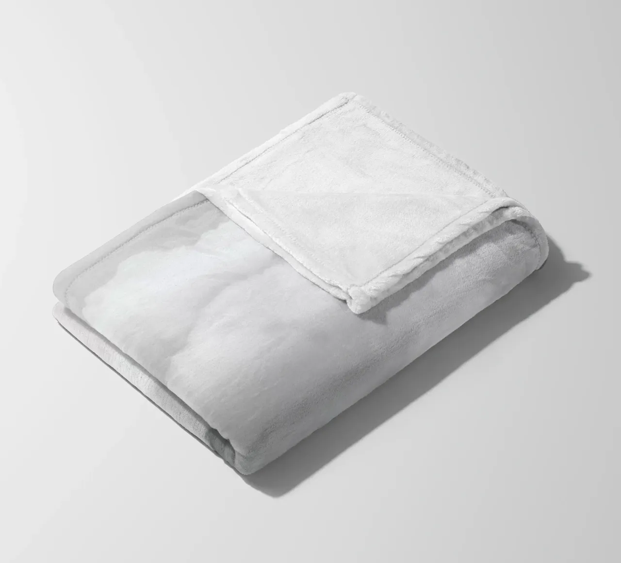 Above the Clouds coperta in pile da Chris Abatzis