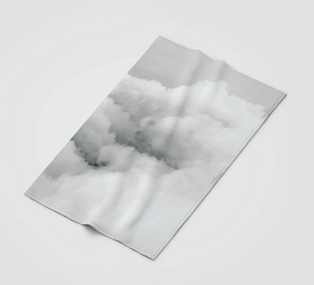 Above the Clouds coperta in pile da Chris Abatzis
