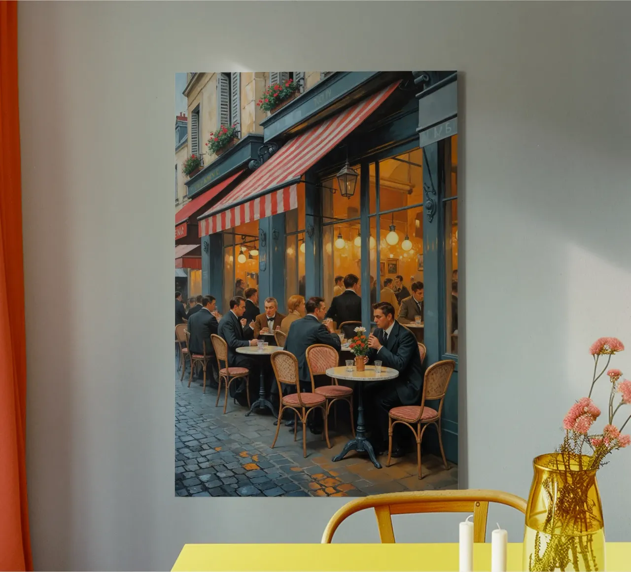 Parisian Café with Vibrant Atmosphere tela con Cornice a cassetta da AlbertKlee
