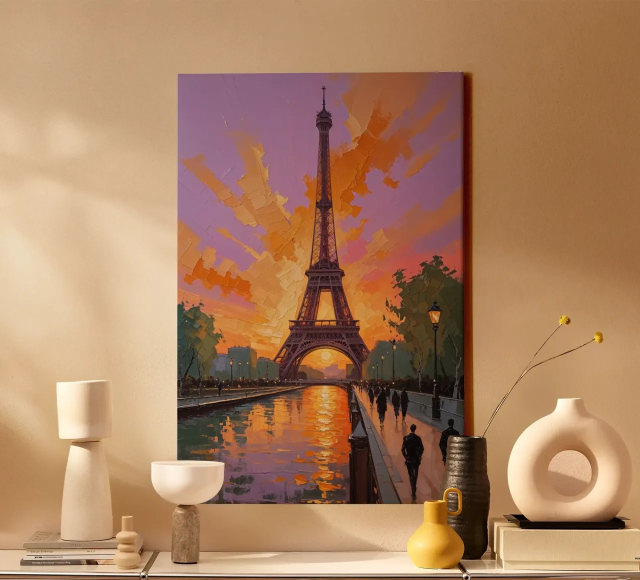Illuminated Eiffel Tower at Sunset tela da AlbertKlee