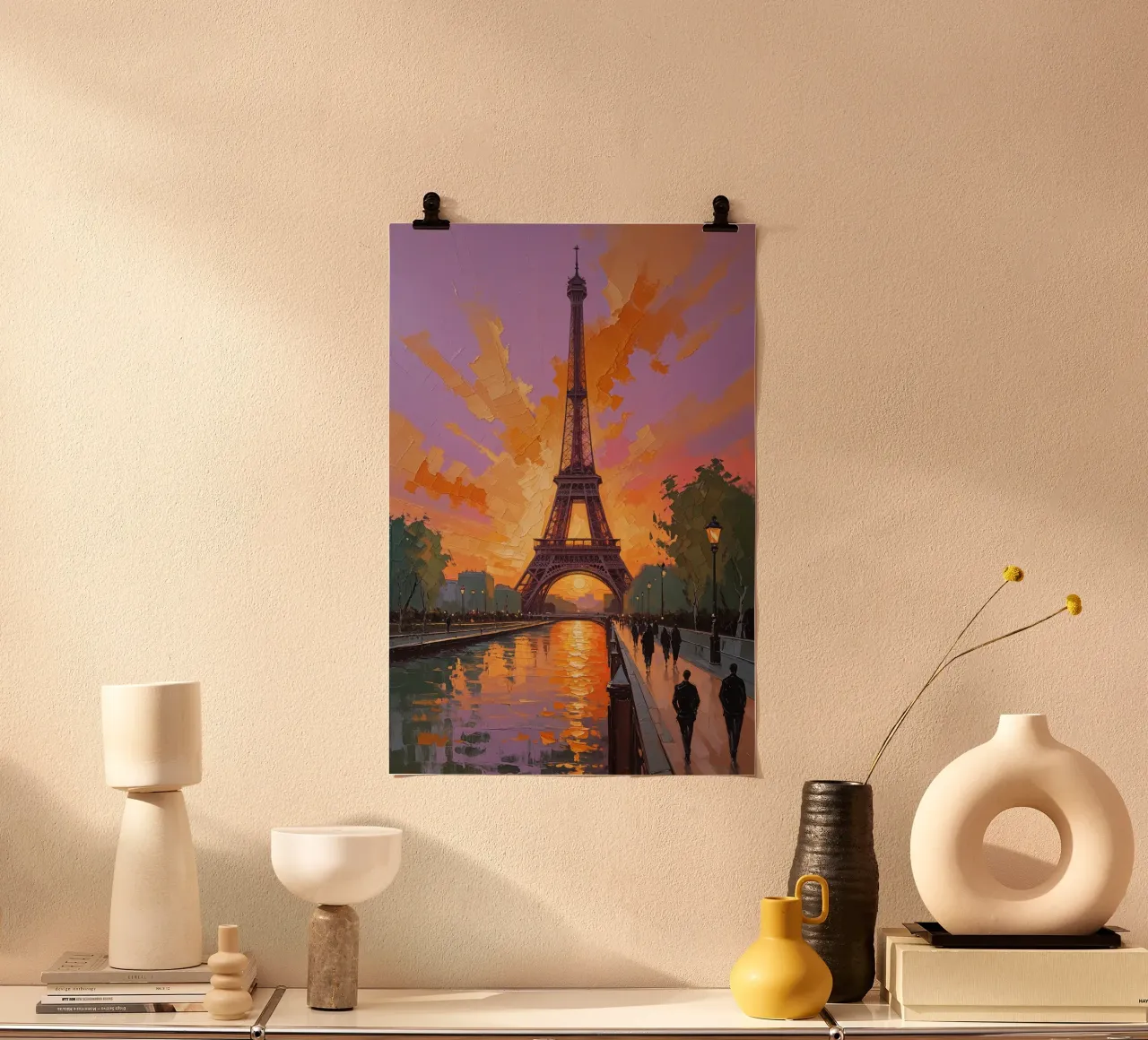 Illuminated Eiffel Tower at Sunset carta hahnemühle da AlbertKlee