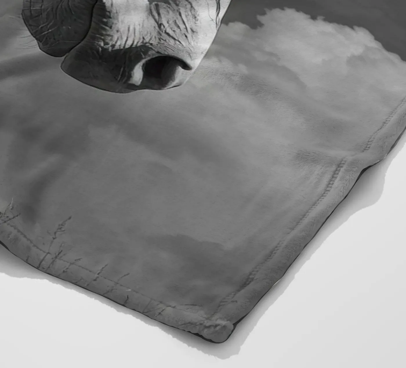 Broken Fleecedecke von Art Unleashed