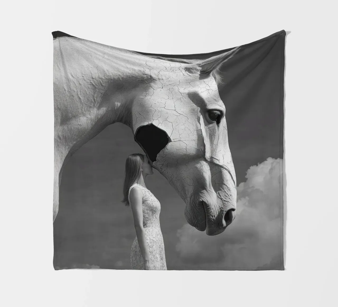 Broken Fleecedecke von Art Unleashed