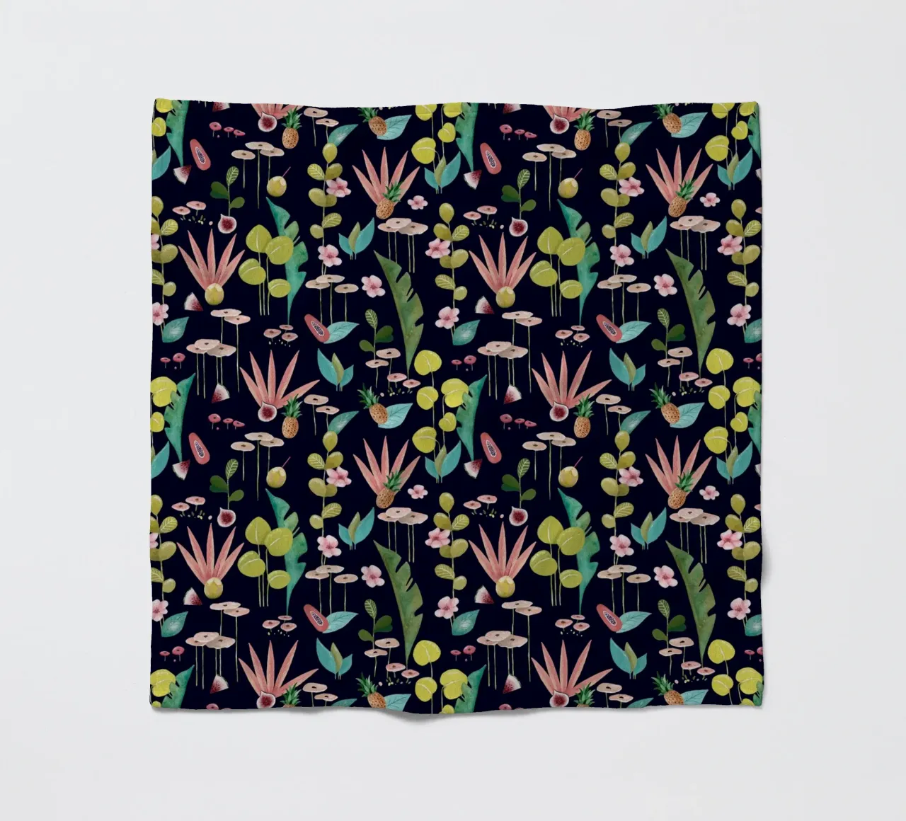 Fantom Fifi Art - Tropische Frische Navy fleece blanket by The Artcircle