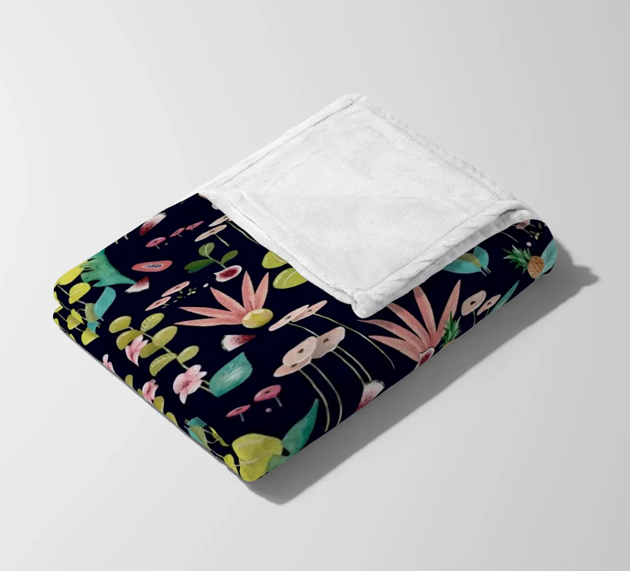 Fantom Fifi Art - Tropische Frische Navy fleece blanket by The Artcircle