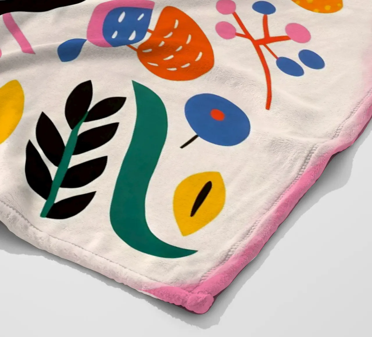 Brightly colored birds coperta in pile da LisaArtes