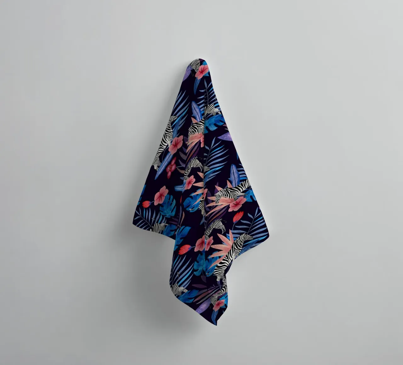 Fantom Fifi Art - Tropisches Zebra Navy asciugamano da bagno da The Artcircle