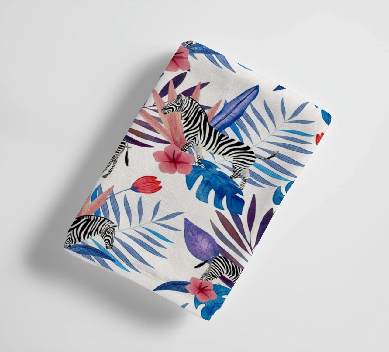 Fantom Fifi Art - Tropisches Zebra Weiß towel by The Artcircle