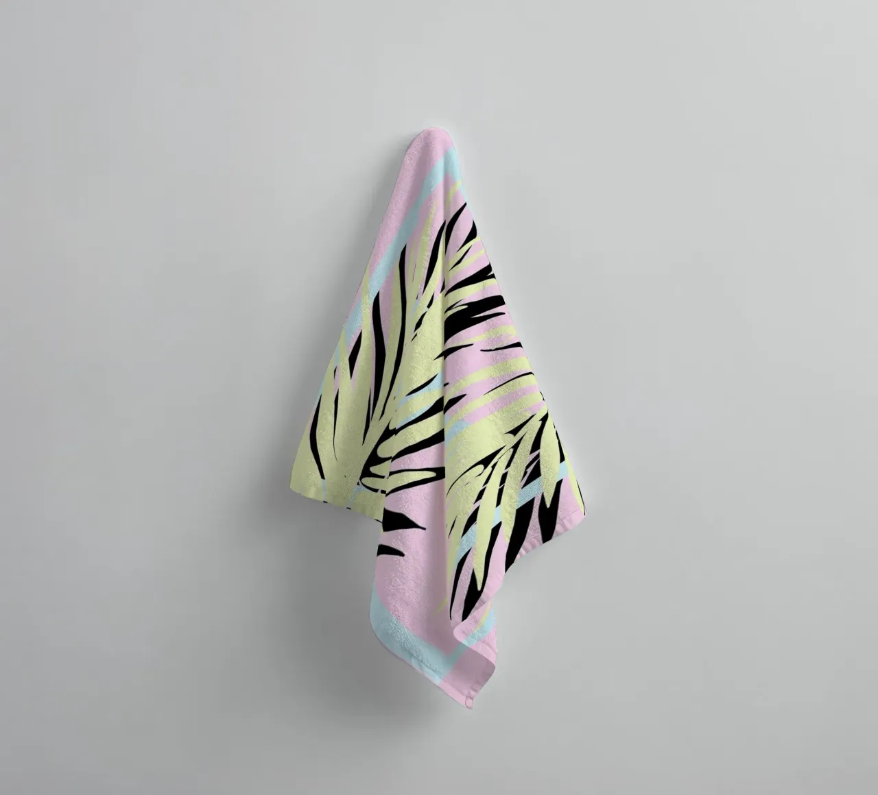 Cali Pink towel by Hanna Kastl-Lungberg