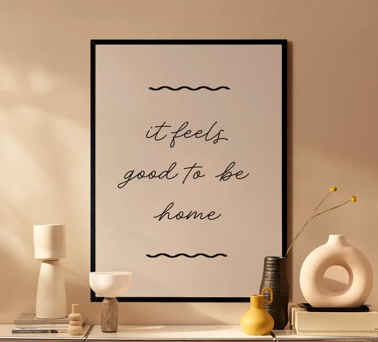 È bello essere a casa poster con telaio in plastica da Ayleen