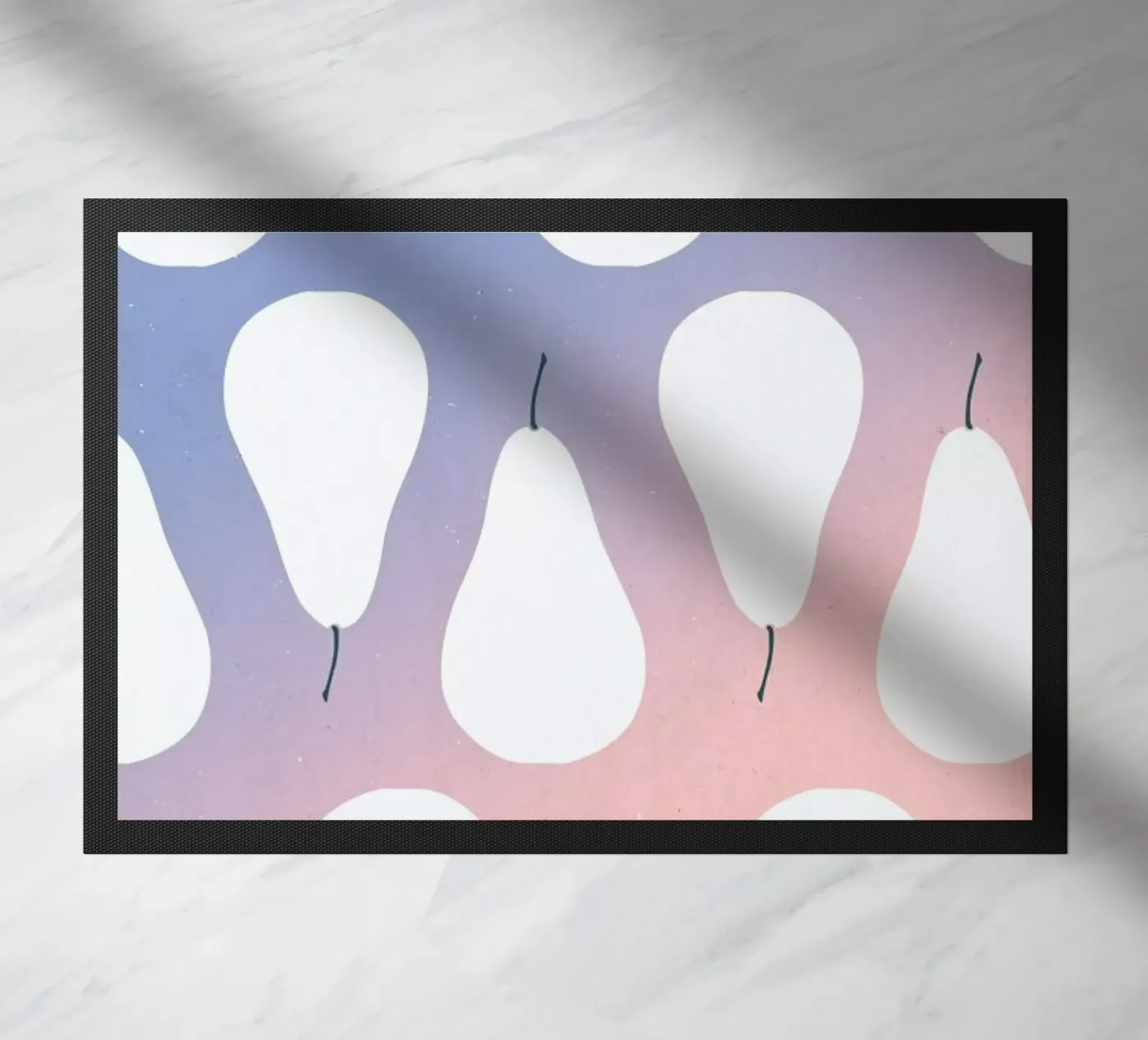 Pears Fußmatte von STUDIO LEEMO