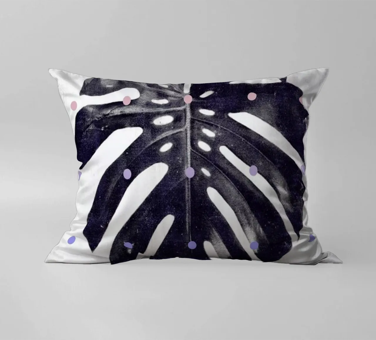 Monstera + dots cuscino da STUDIO LEEMO