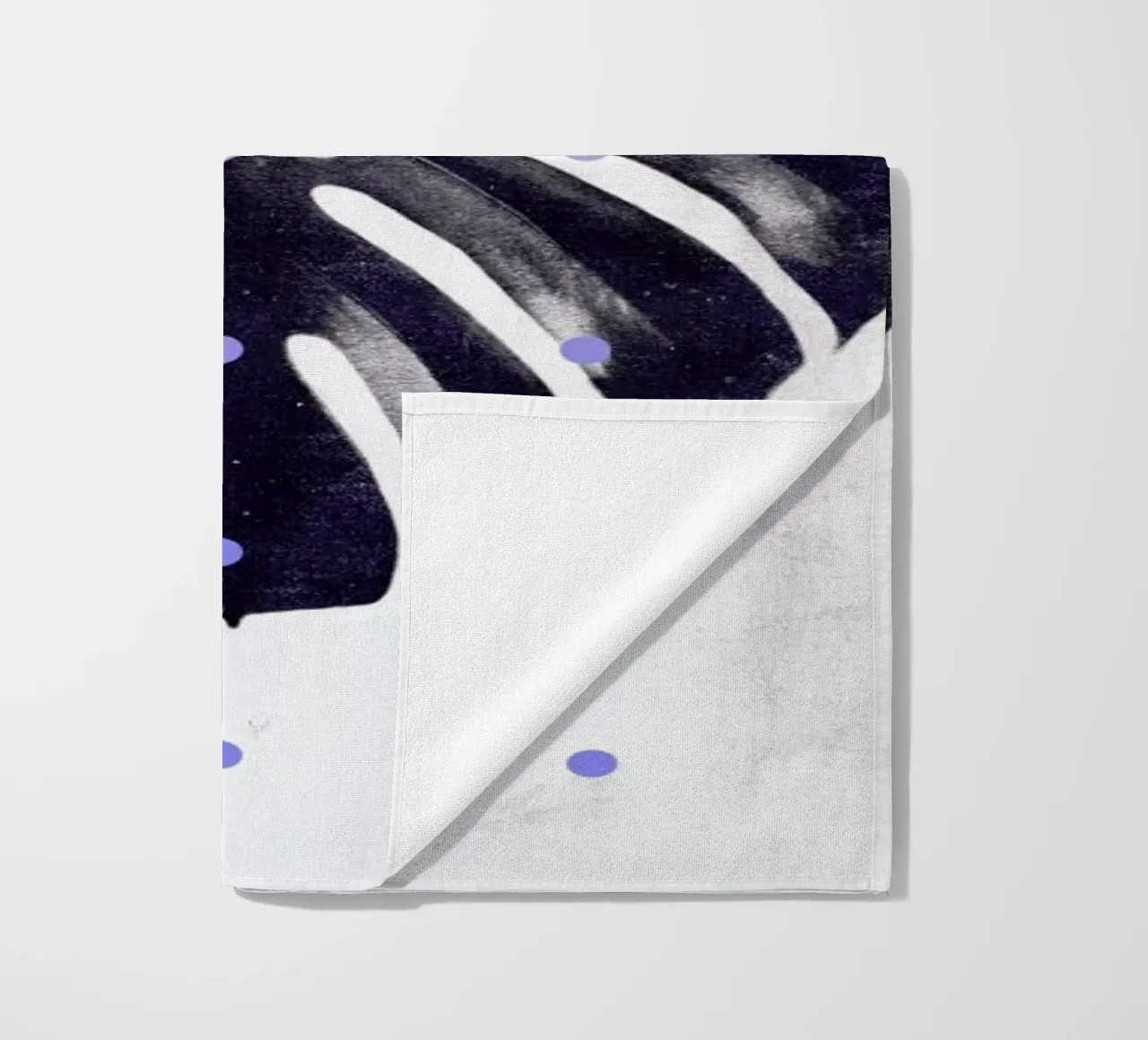 Monstera + dots telo mare da STUDIO LEEMO