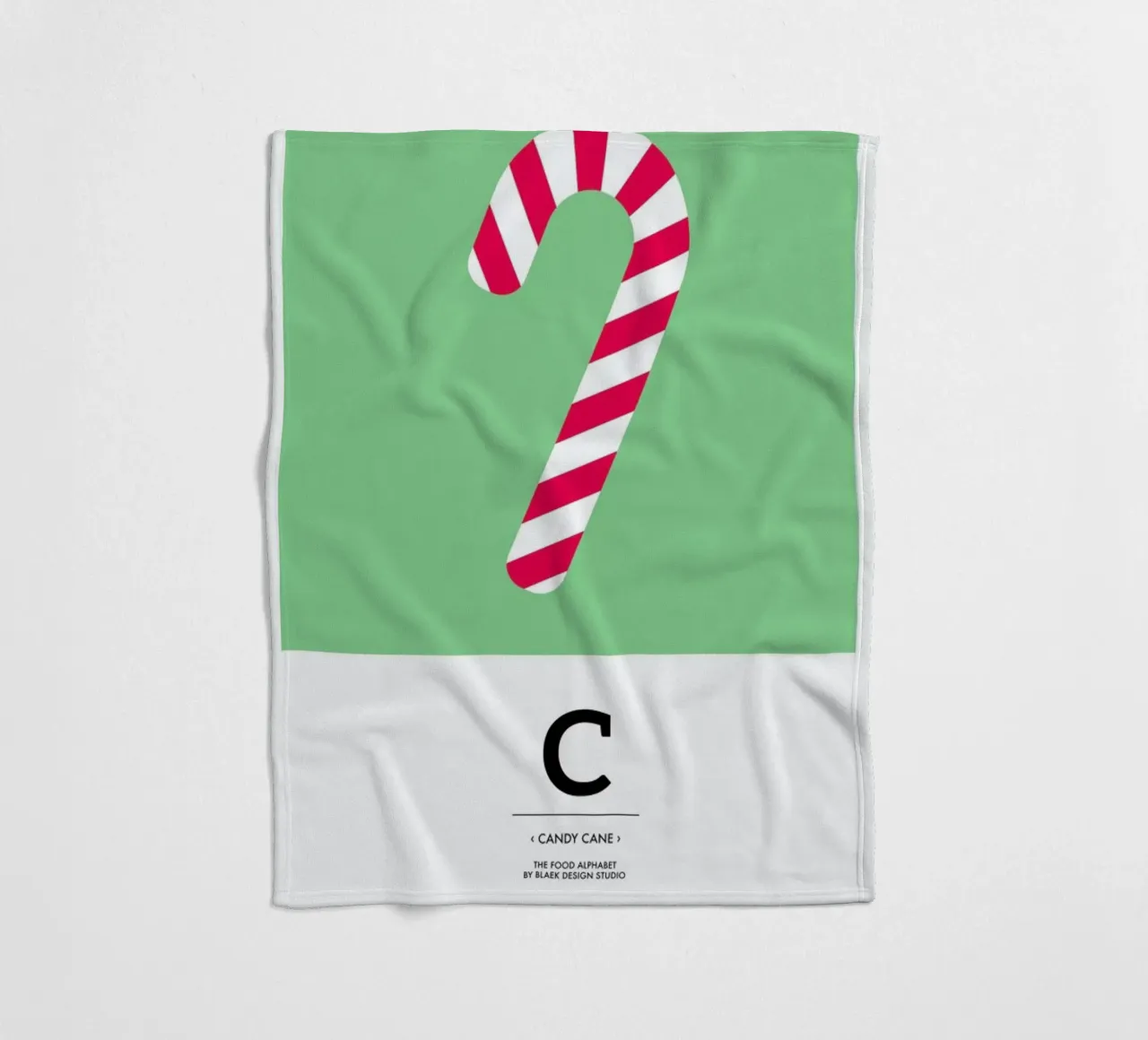 Food Alphabet Xmas Edition C coperta in pile da BLAEK Design Studio