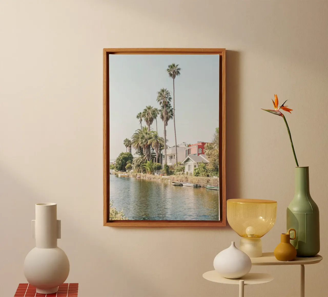 Los Angeles, USA I canali e le palme della spiaggia di Venezia tela con Cornice a cassetta da Julie Travel Photography