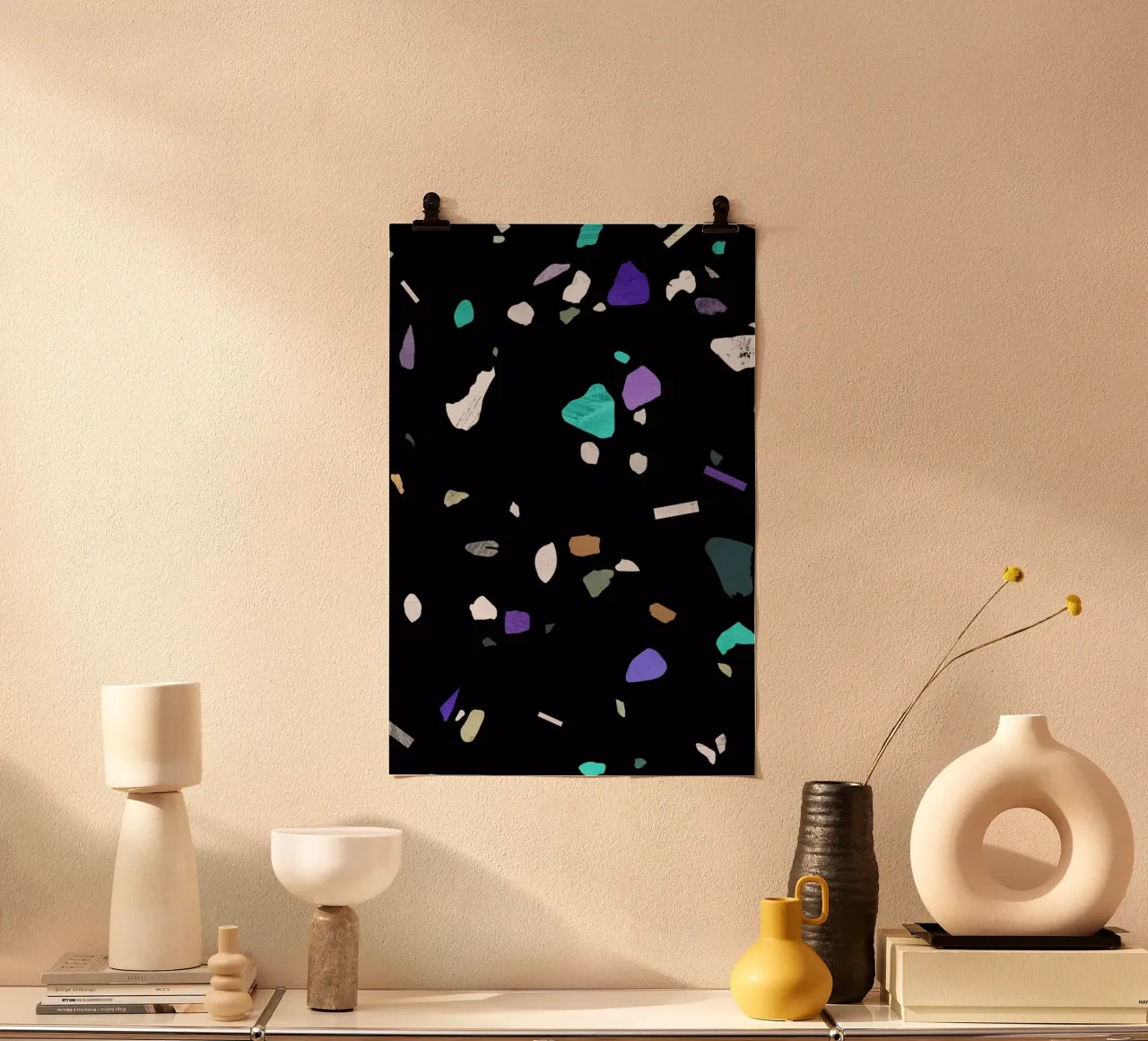 Painted terrazzo 2 poster con telaio in alluminio da STUDIO LEEMO