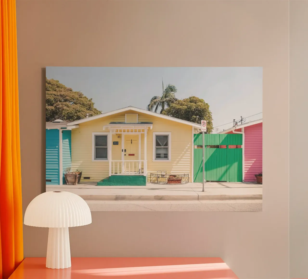 Los Angeles, USA I Case sulla spiaggia in colori pastello tela con Cornice a cassetta da Julie Travel Photography