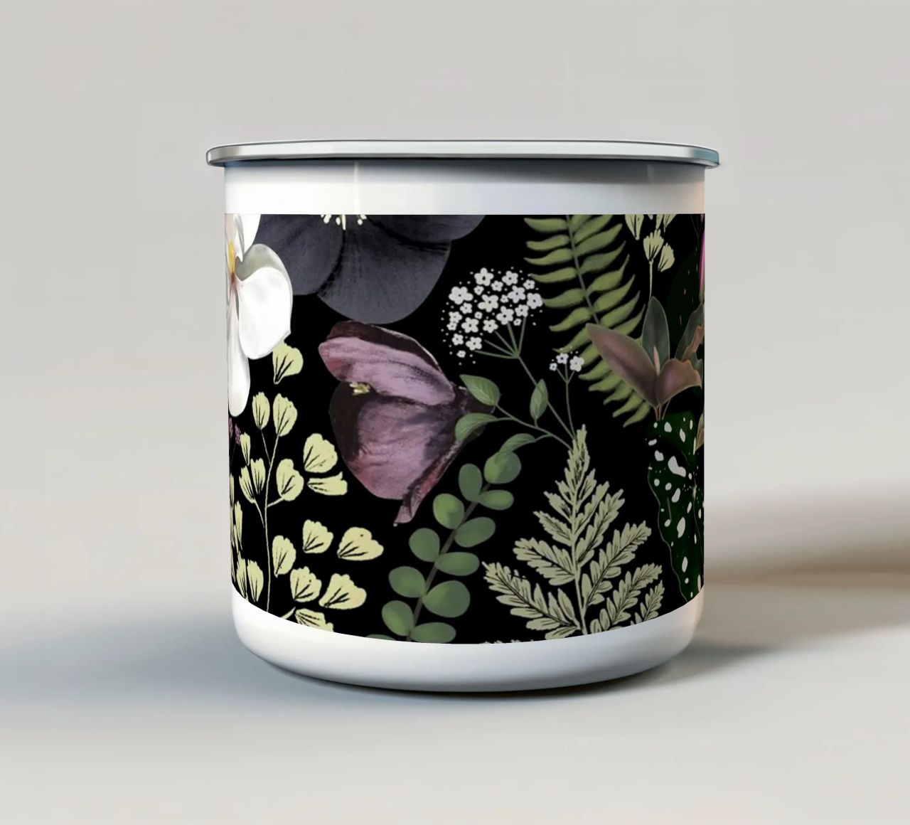 Dark Mystical Garden Botanical Pattern tazza in smalto da anisillustration