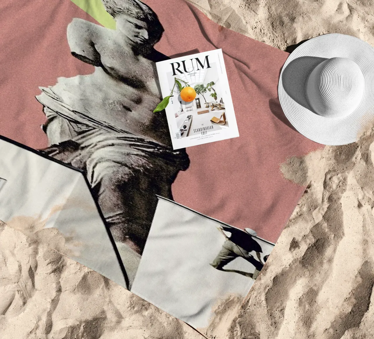 Holy Experience telo mare da Maarten Léon