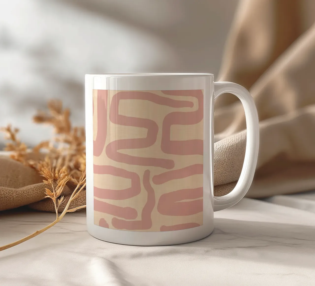 Labirinto astratto retrò - Linee moderne di metà secolo Rosa tazza in ceramica da susanacosta