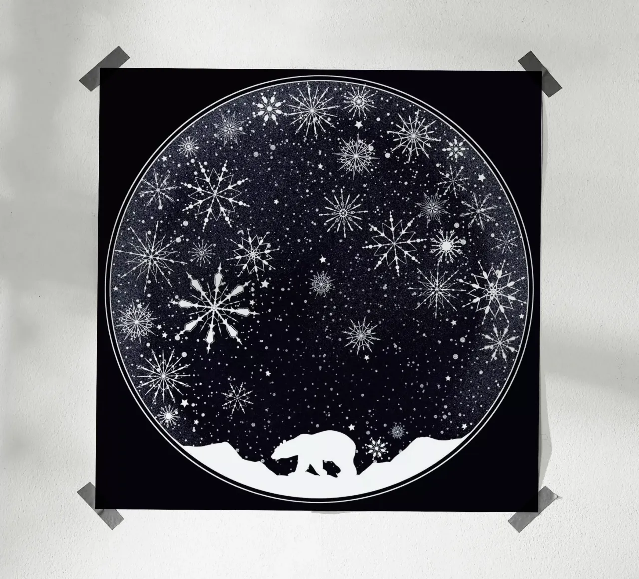 Snow Globe poster da Tobe Fonseca