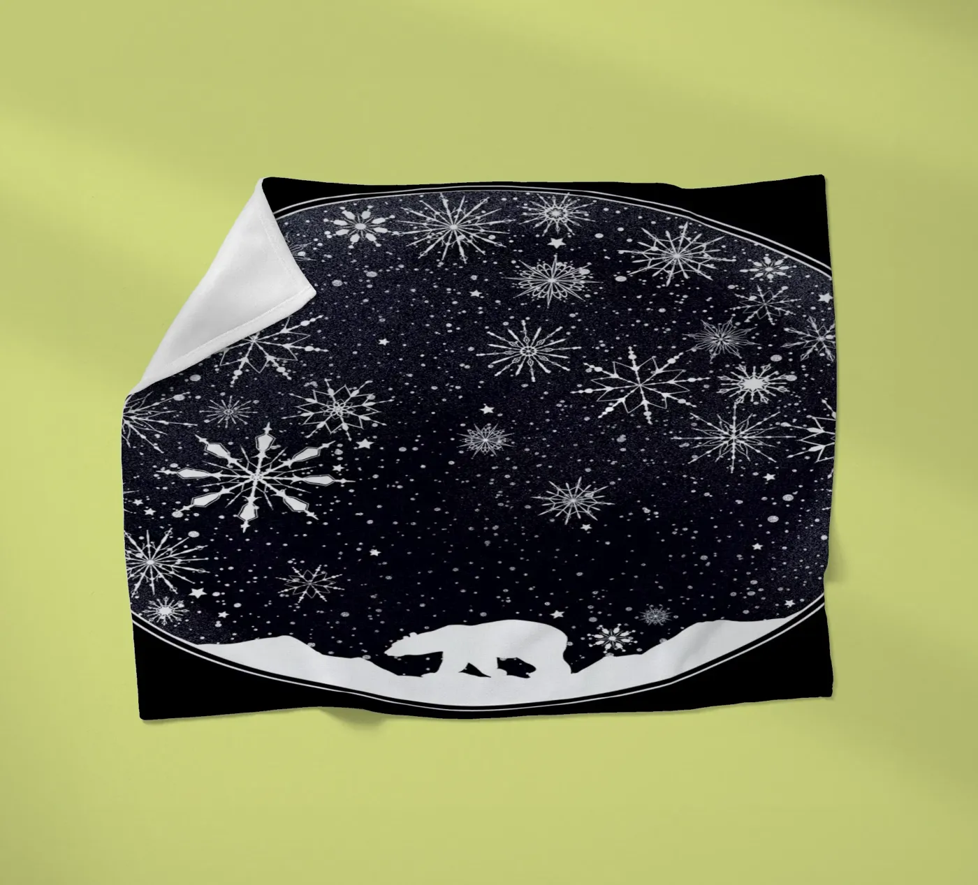 Snow Globe Fleecedecke von Tobe Fonseca