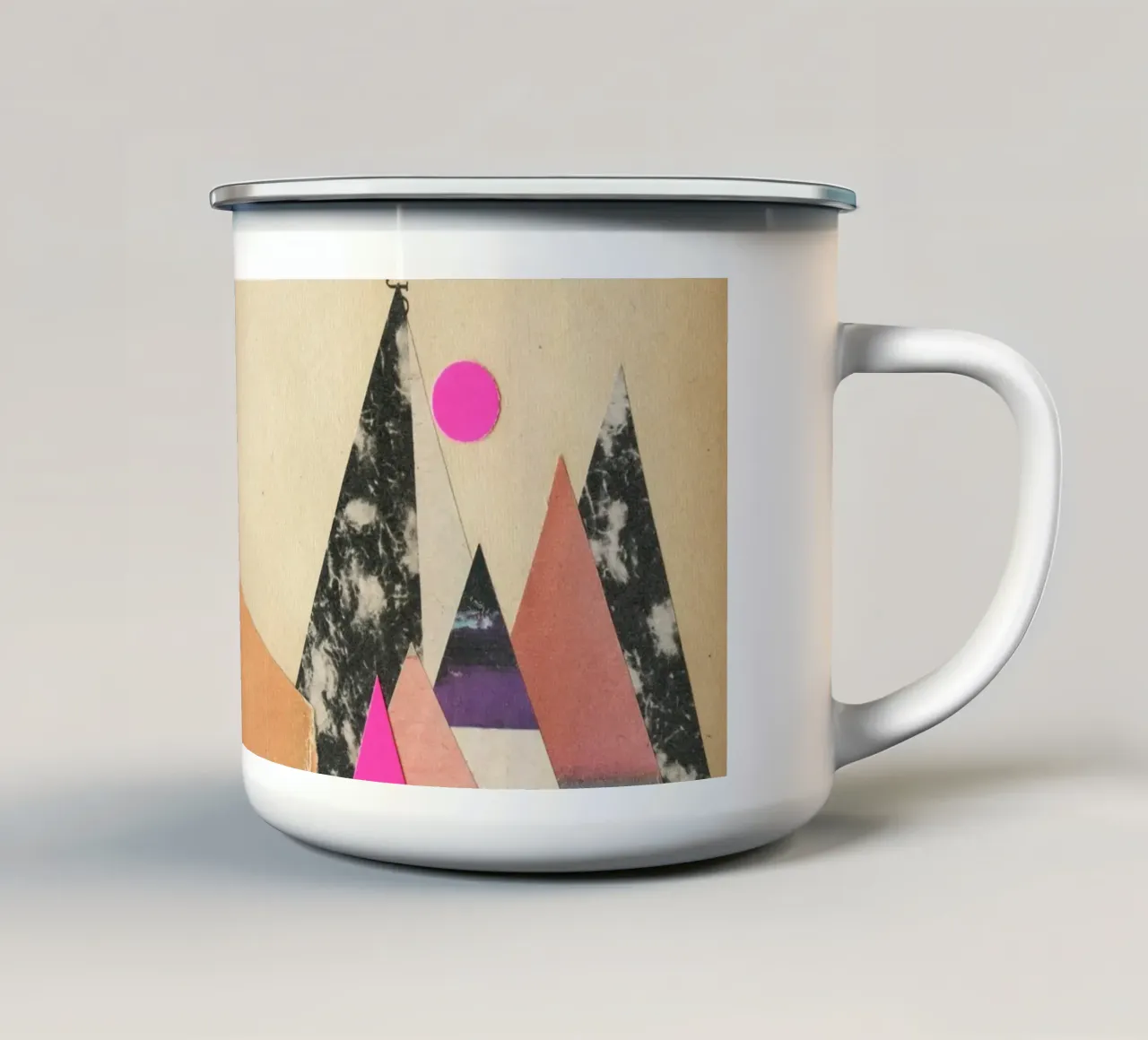 Montagne di carta 1 tazza in smalto da Cassia Beck Collage