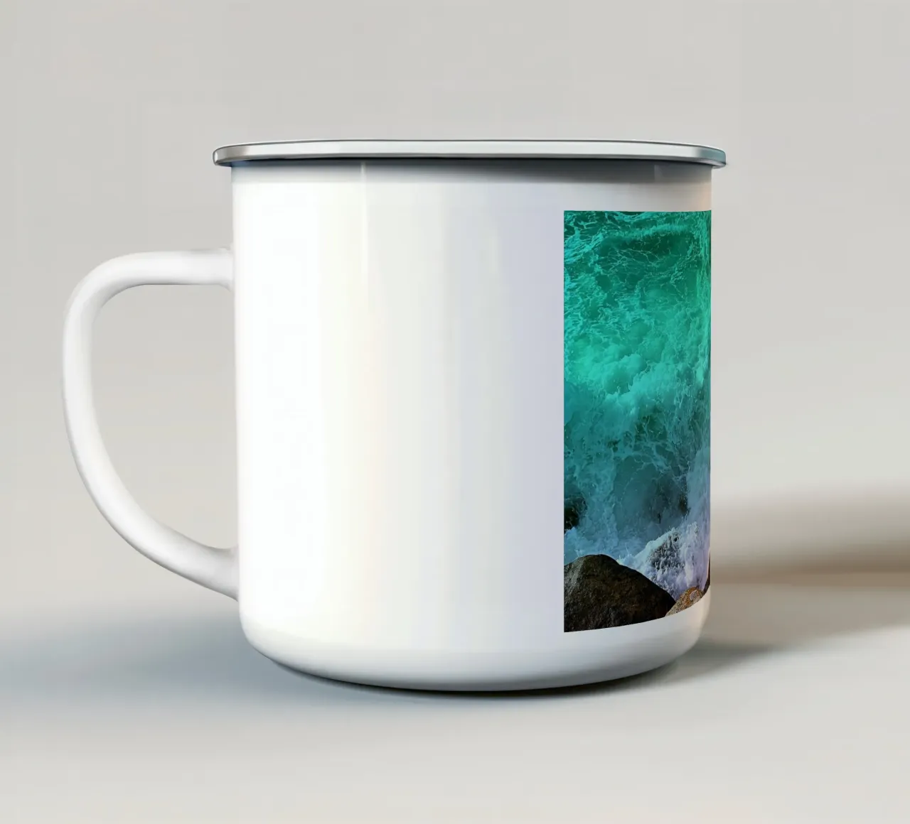 FAA181 tazza in smalto da Thierry vobmann photography