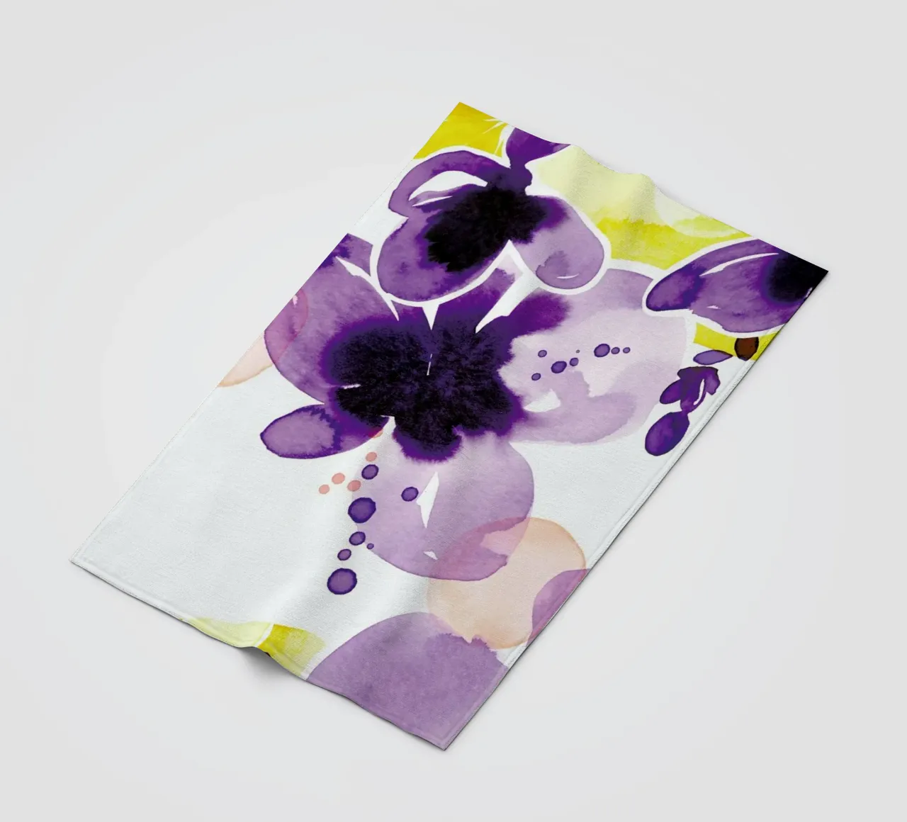 Violet Bloom Fleecedecke von Ekaterina Koroleva