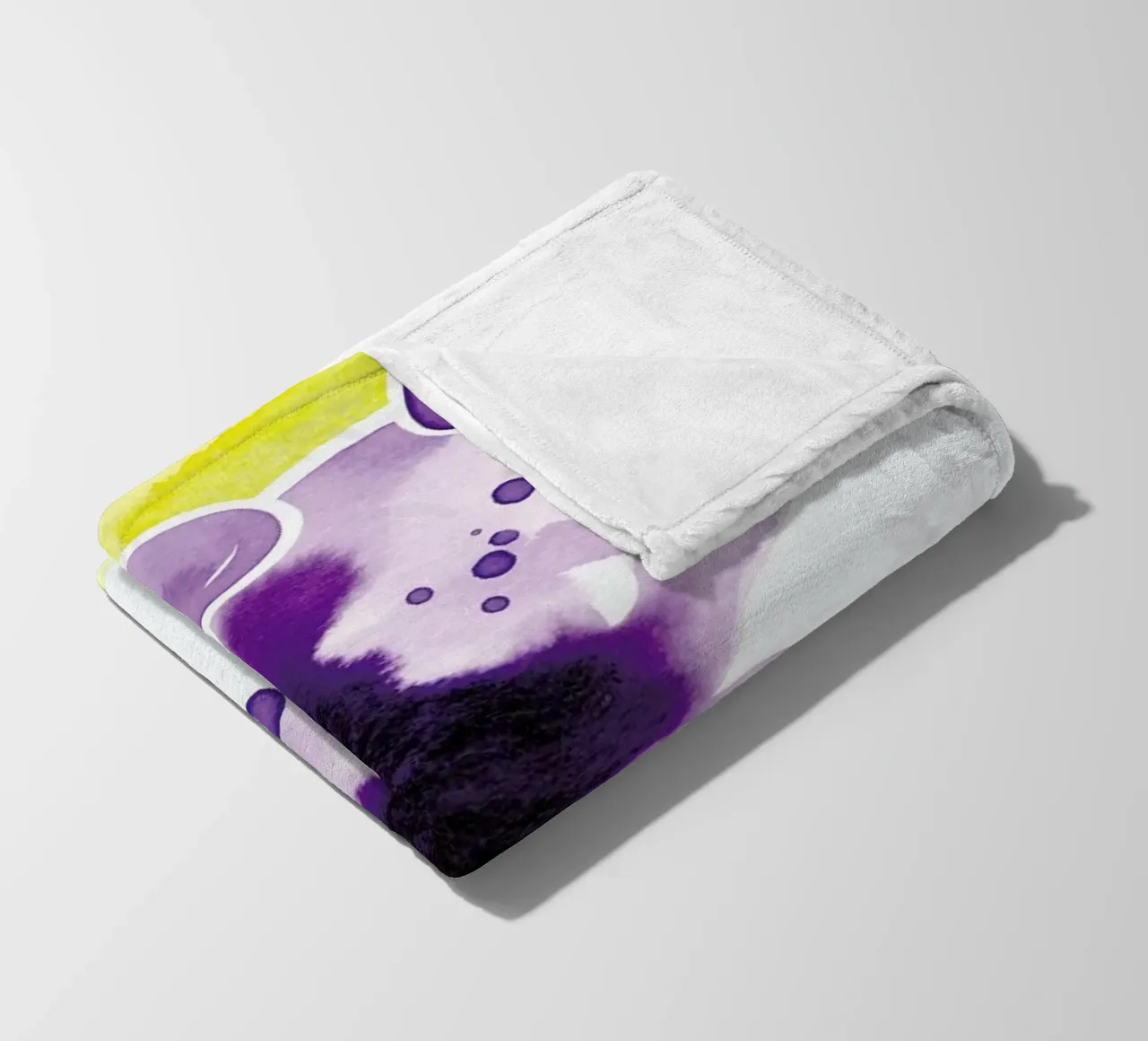 Violet Bloom Fleecedecke von Ekaterina Koroleva