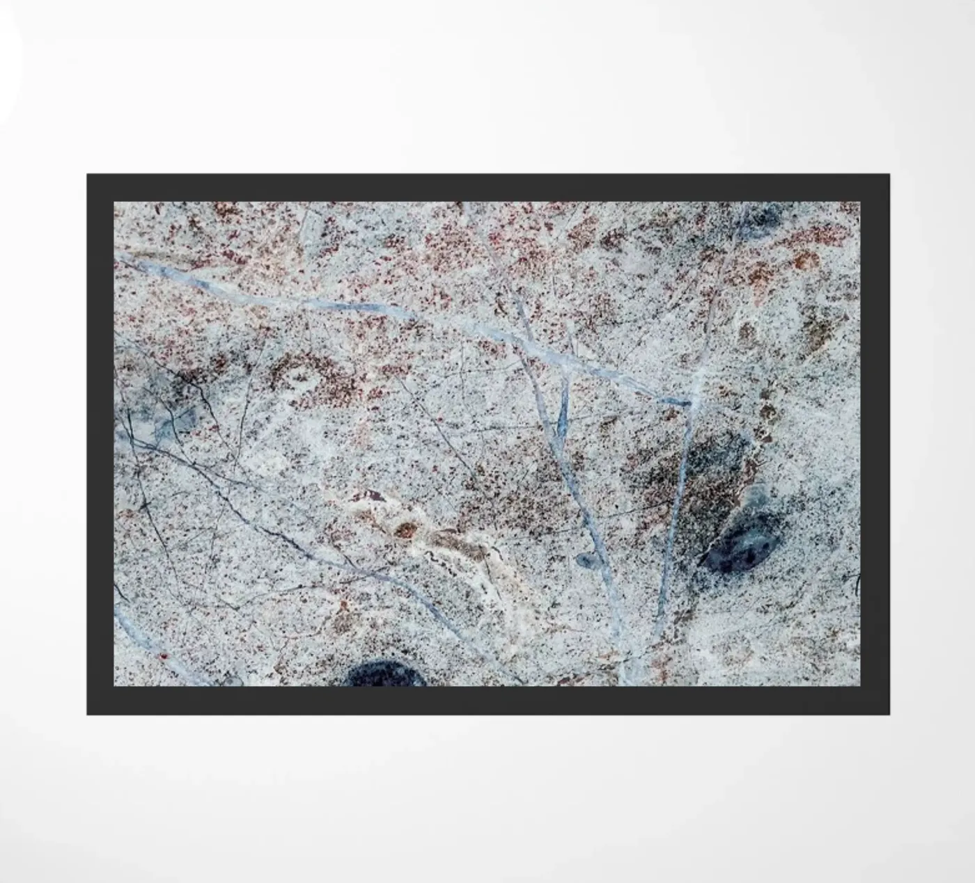 Earth Fußmatte von Paul Aidan Perry